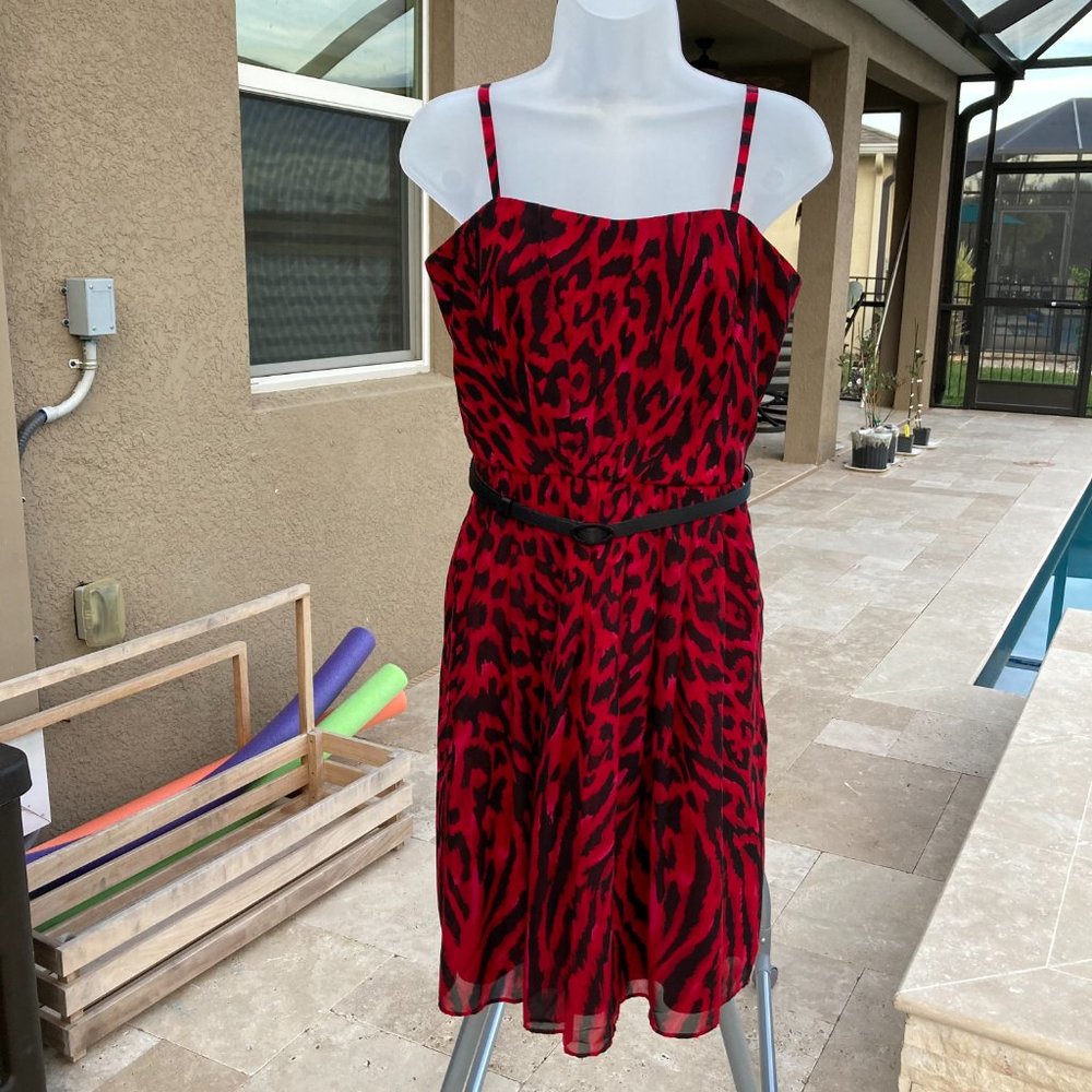 White House Black Market Red and Black Spaghetti Strap/Strapless Dress Size 8